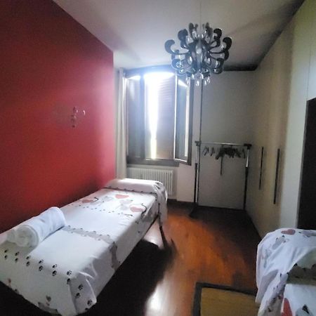 Casa Cristina Apartment Parma Bagian luar foto