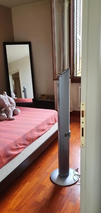 Casa Cristina Apartment Parma Bagian luar foto