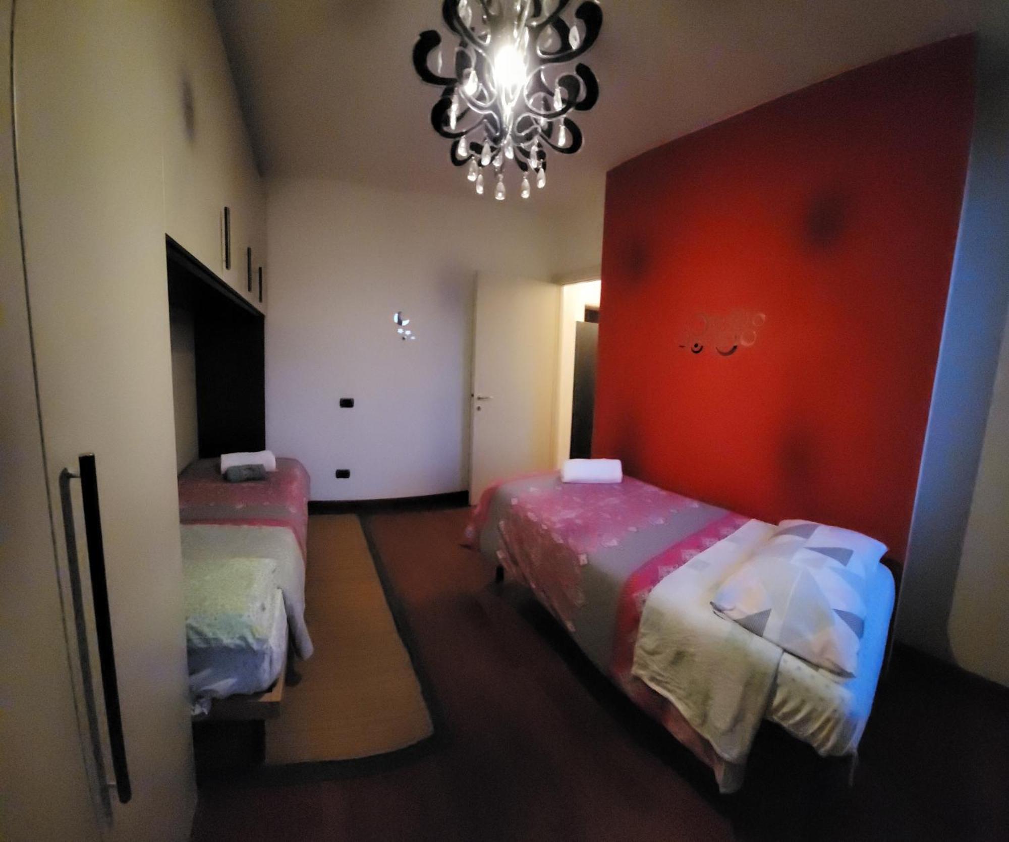 Casa Cristina Apartment Parma Bagian luar foto